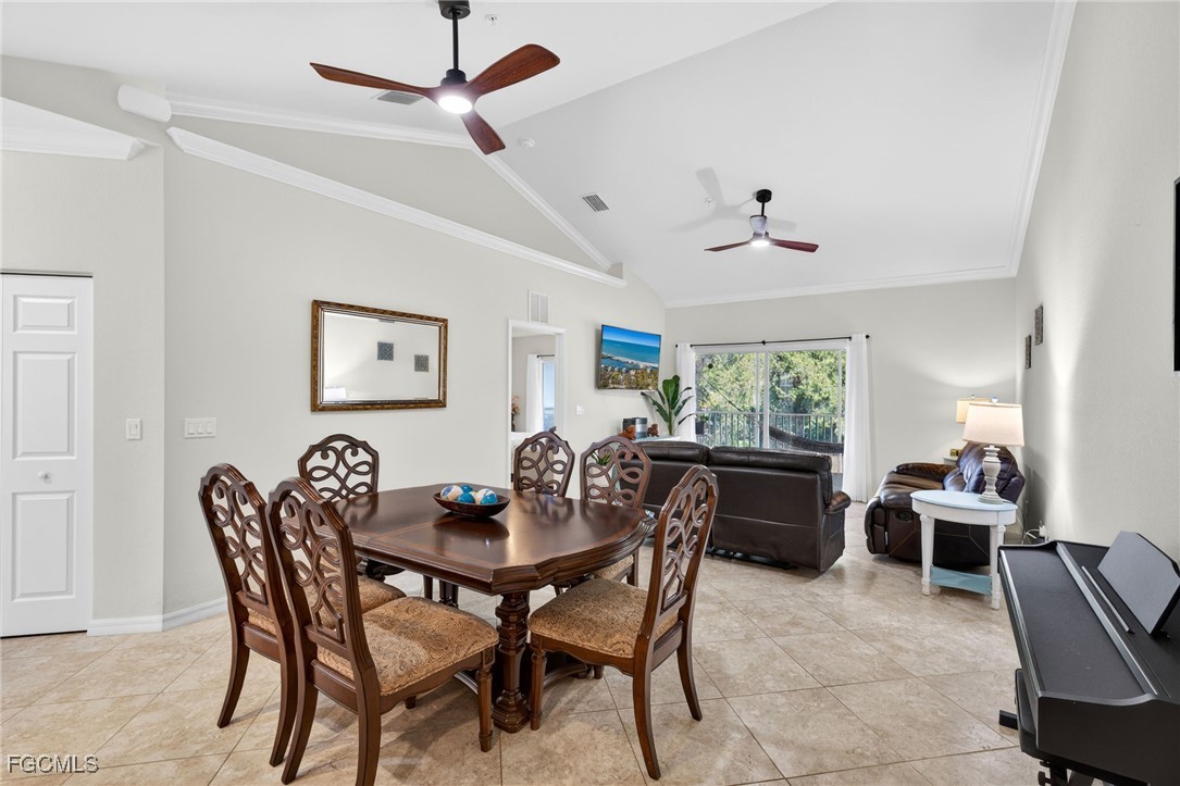 1095 Winding Pines CIR 201