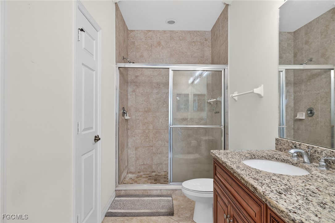 1095 Winding Pines CIR 201