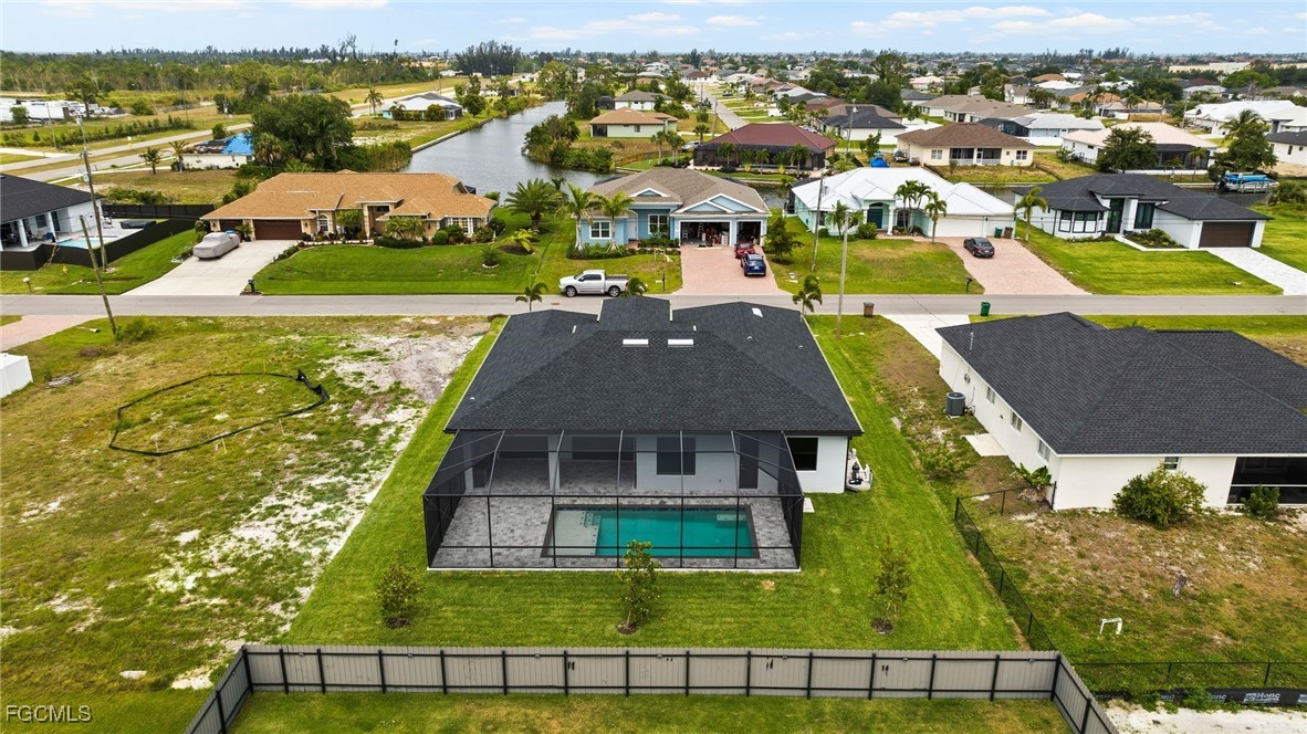 503 SW 26th AVE