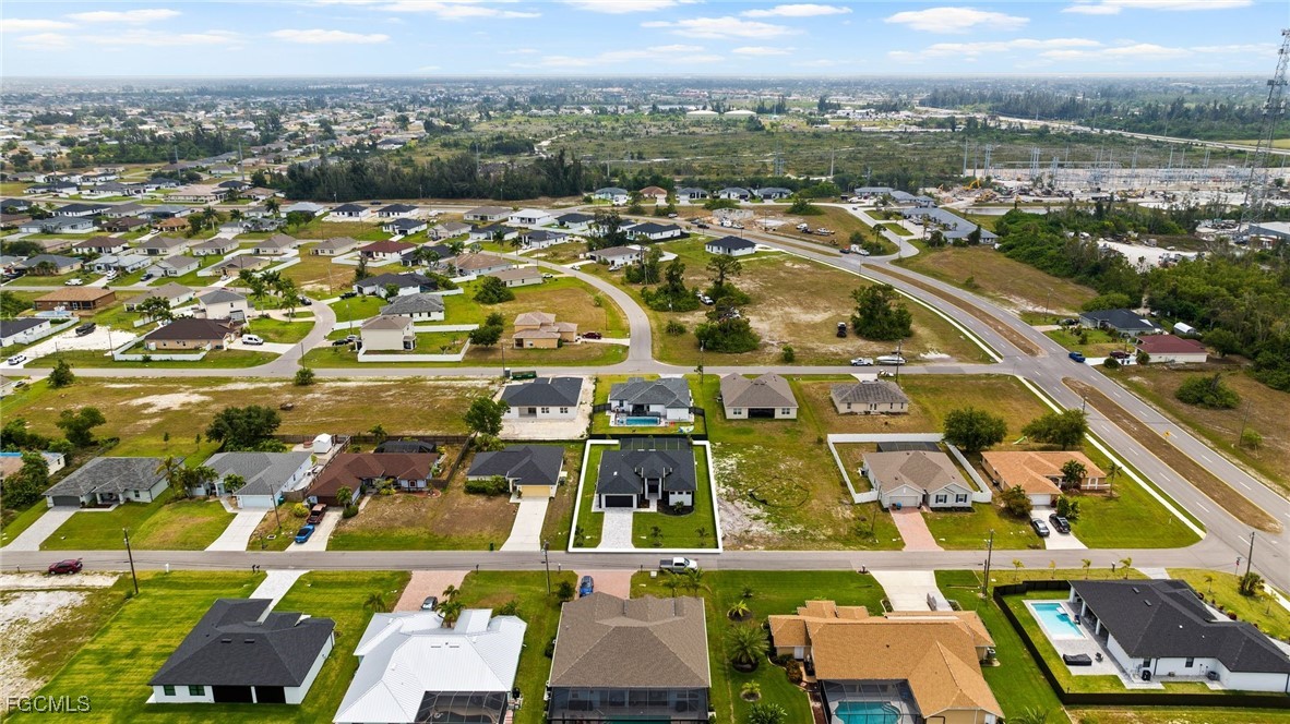 503 SW 26th AVE
