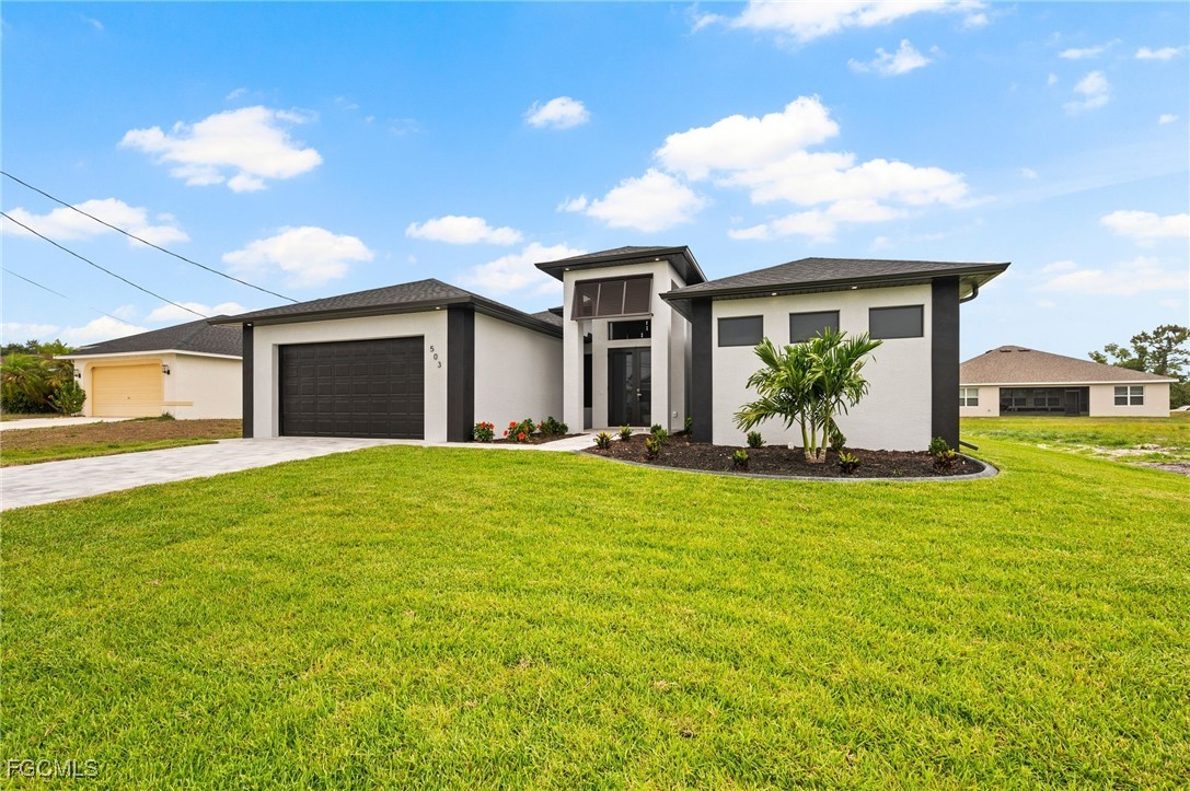 503 SW 26th AVE