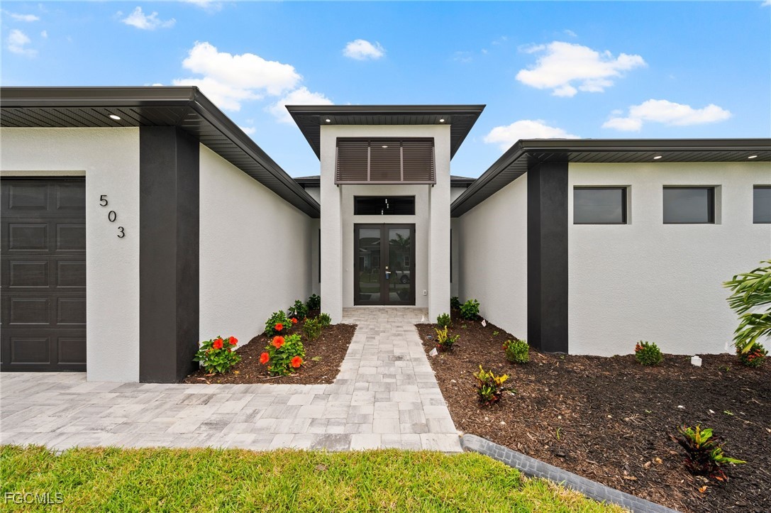 503 SW 26th AVE