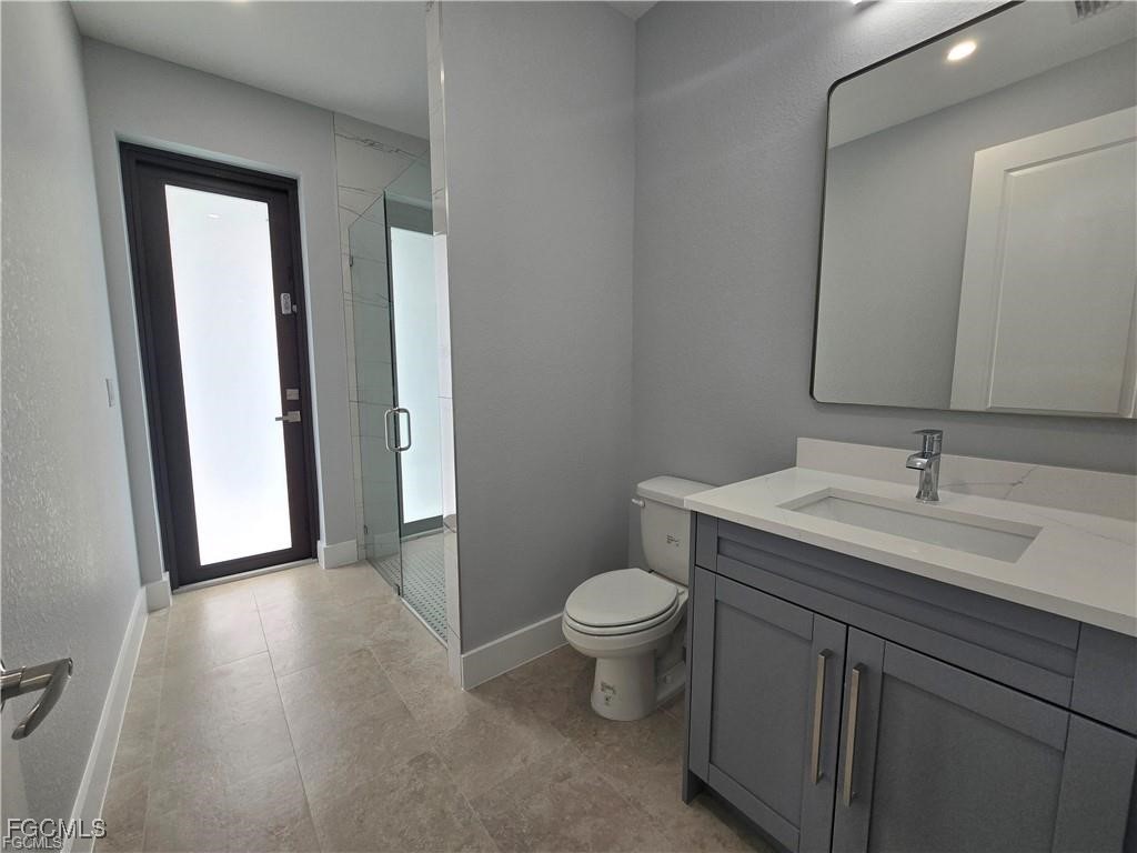 503 SW 26th AVE