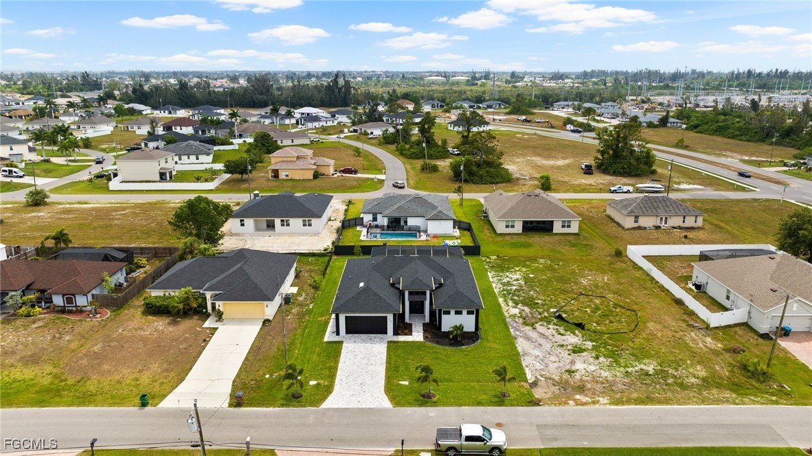 503 SW 26th AVE