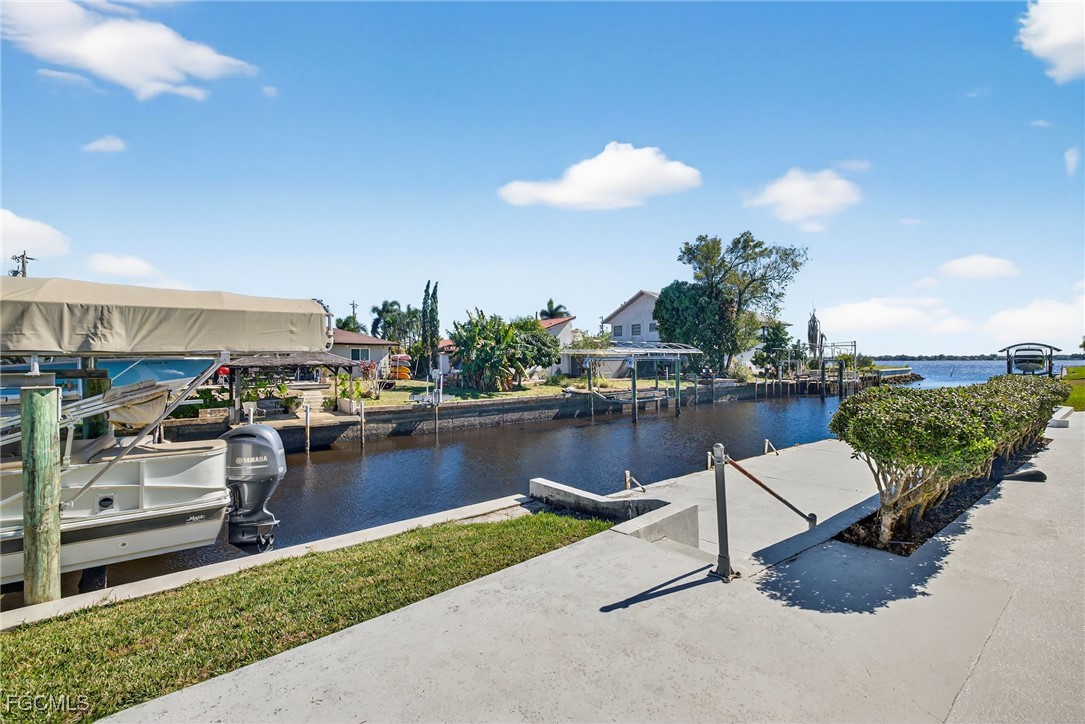 1818 Cherie LN