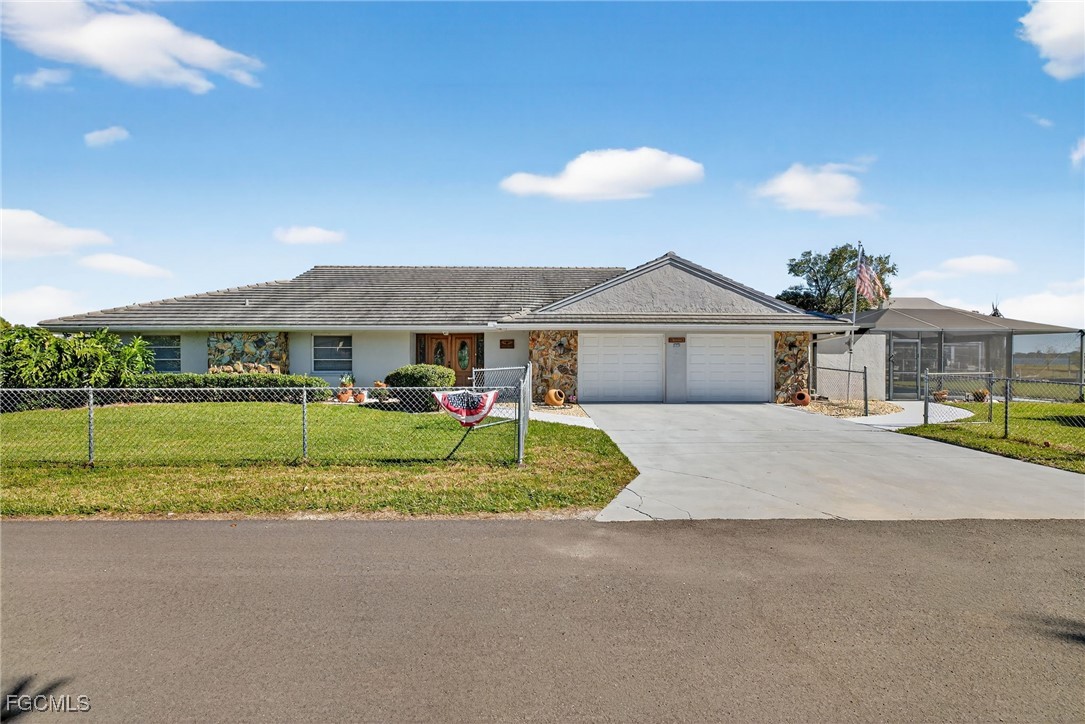 1818 Cherie LN