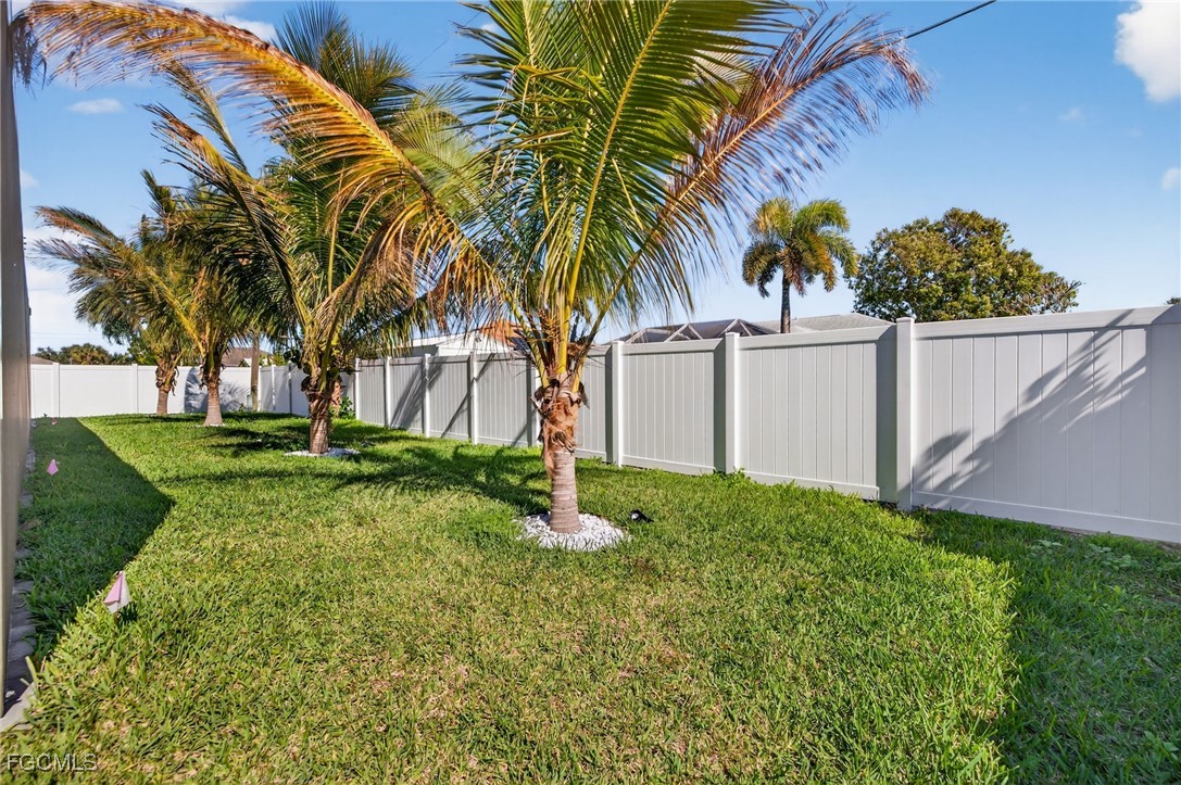 2709 SW 13th AVE