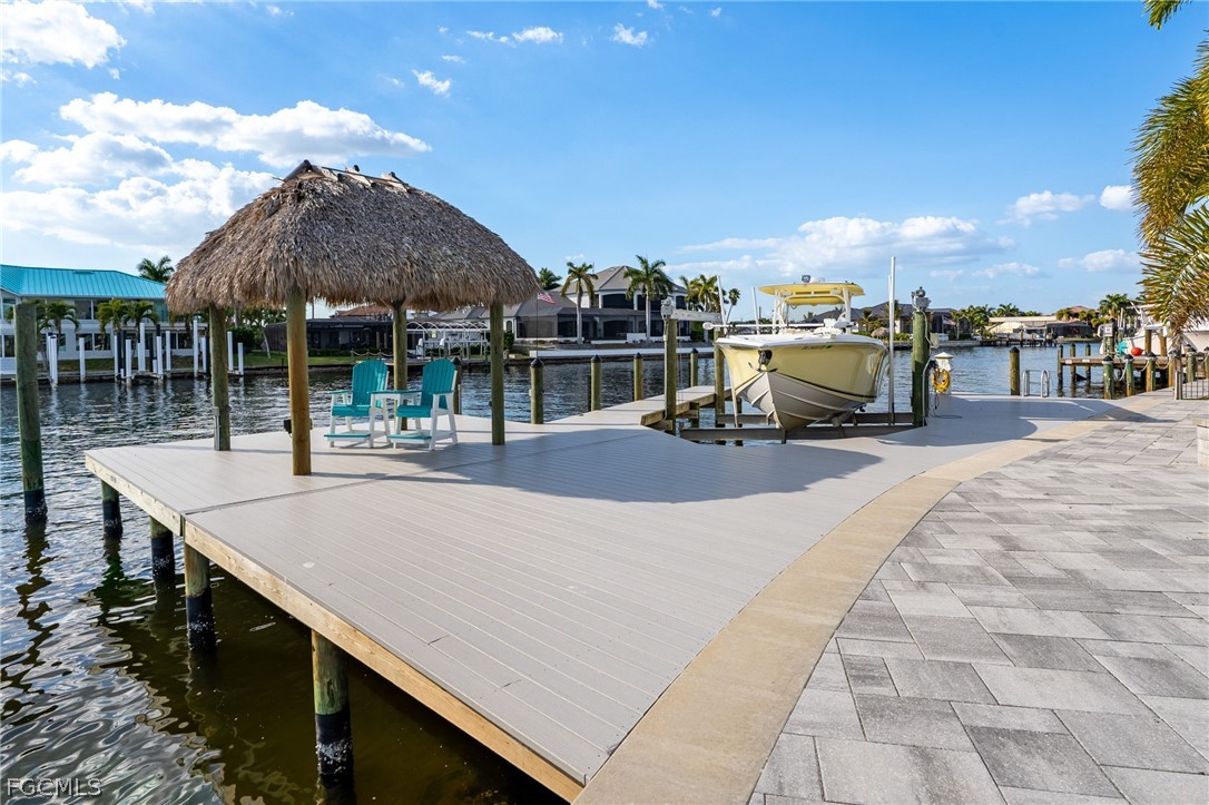 218 Bayshore DR