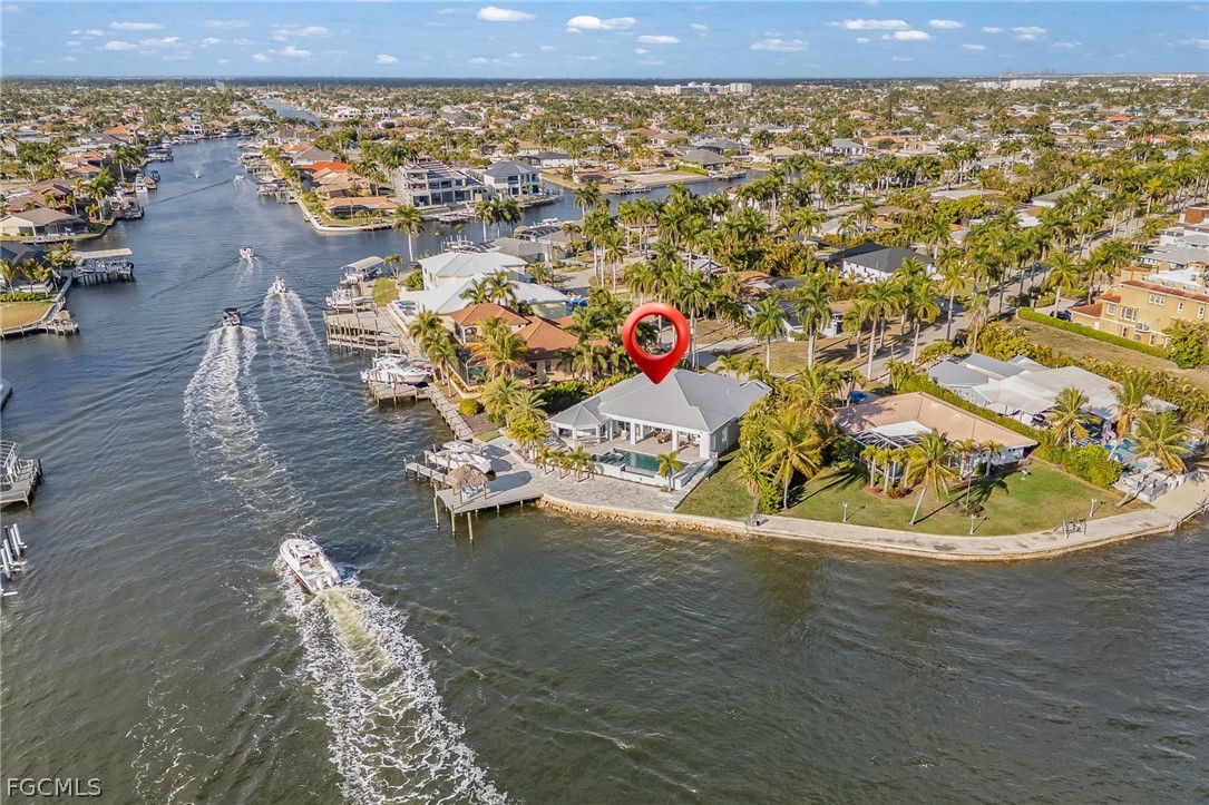 218 Bayshore DR