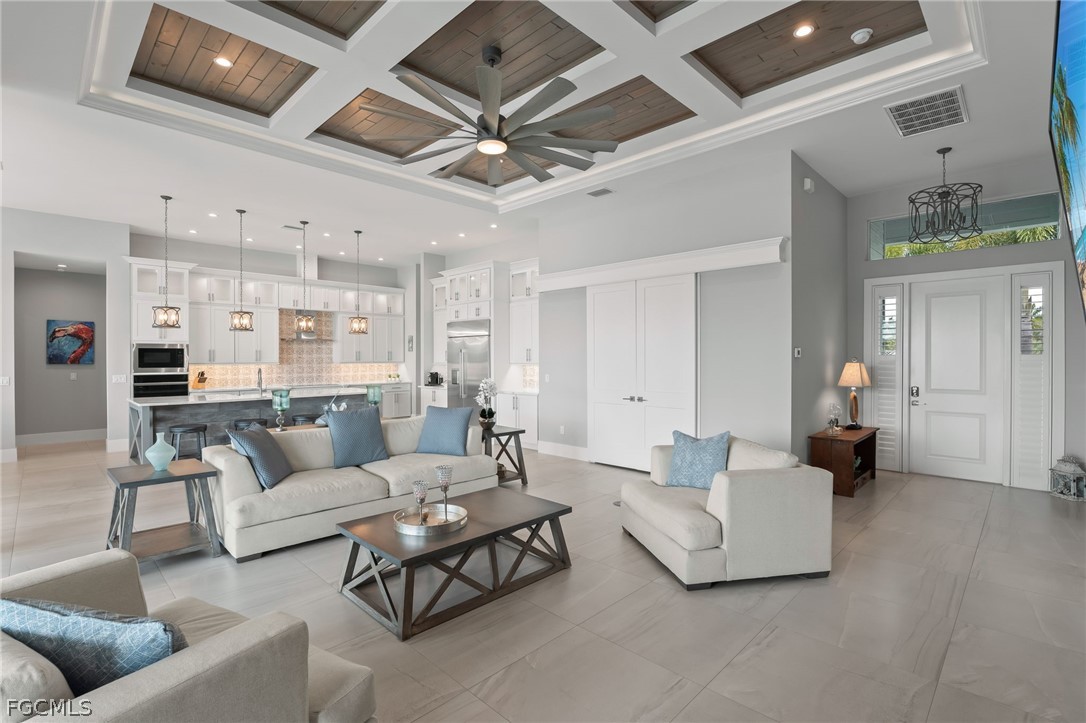 218 Bayshore DR