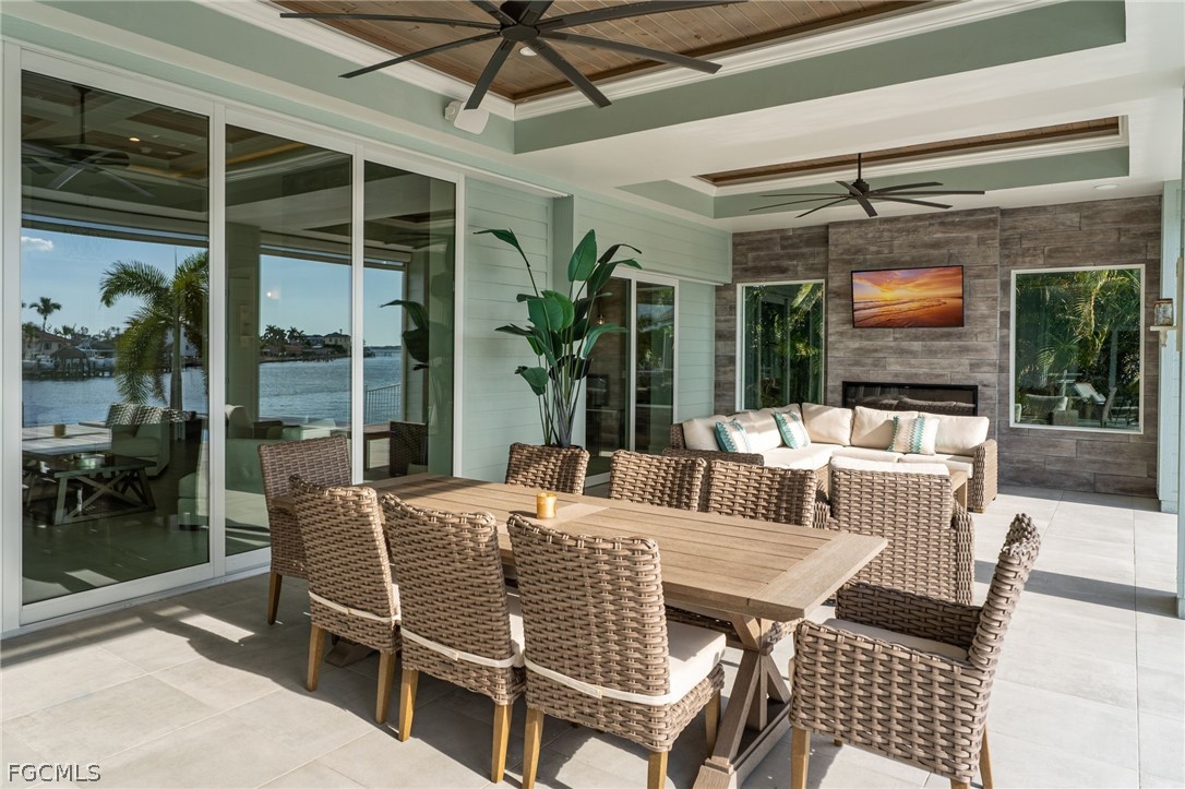 218 Bayshore DR