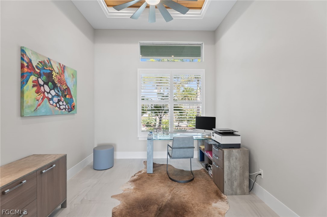 218 Bayshore DR