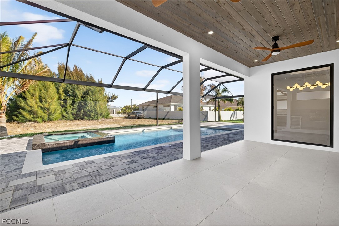 13 NW 35th PL