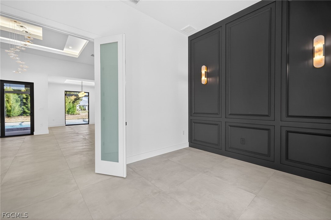 13 NW 35th PL
