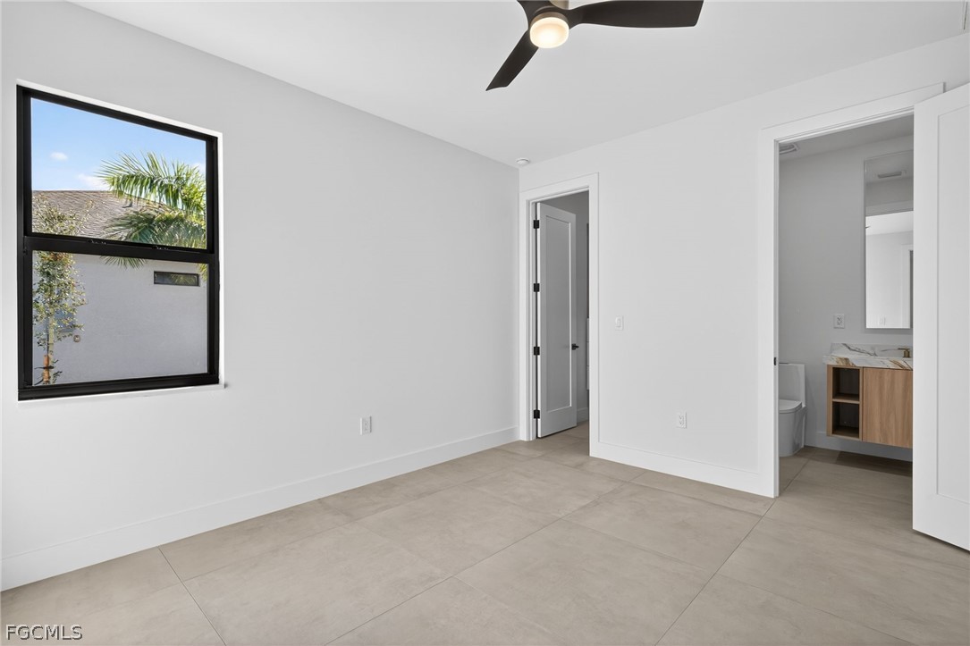 13 NW 35th PL