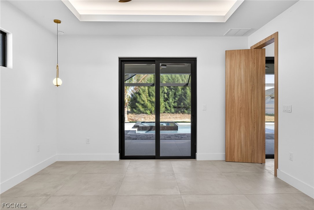 13 NW 35th PL