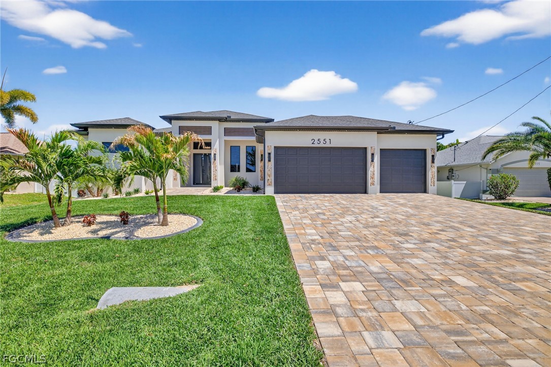 2551 SW 26th PL