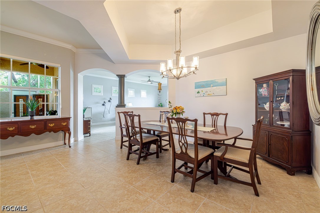 5643 Kensington LOOP