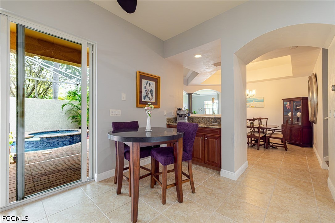 5643 Kensington LOOP
