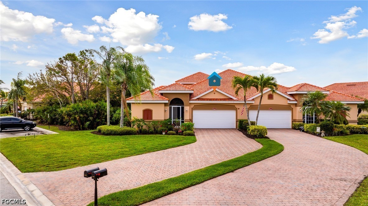 5643 Kensington LOOP