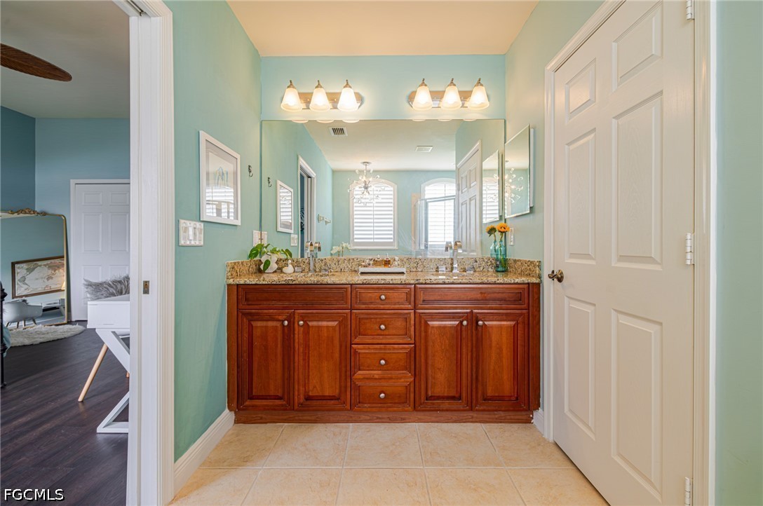 5643 Kensington LOOP