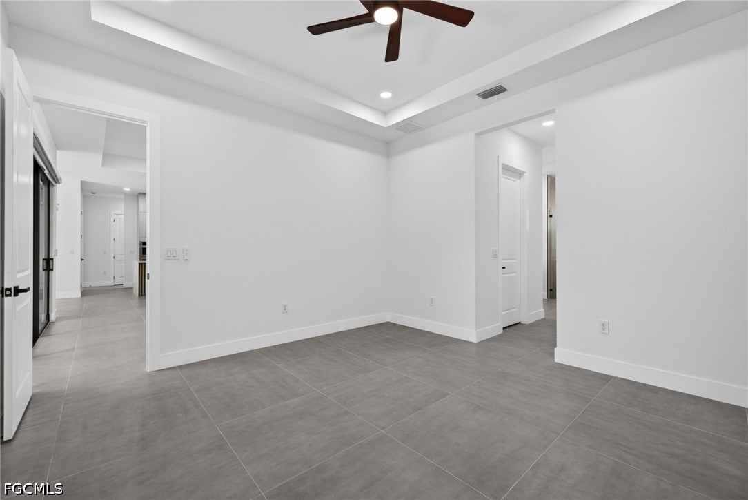 1715 SW 4th ST