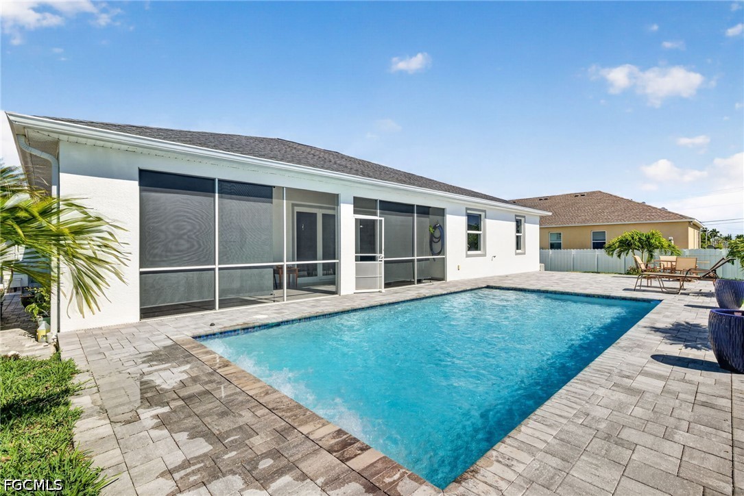 10 NW 35th AVE