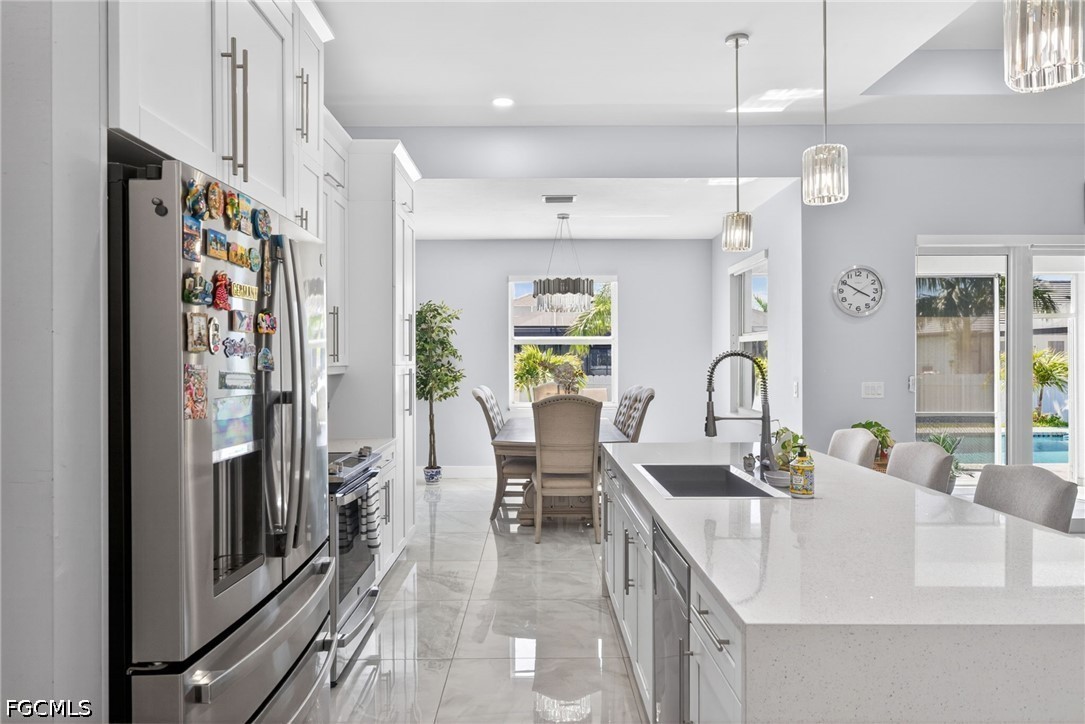 10 NW 35th AVE