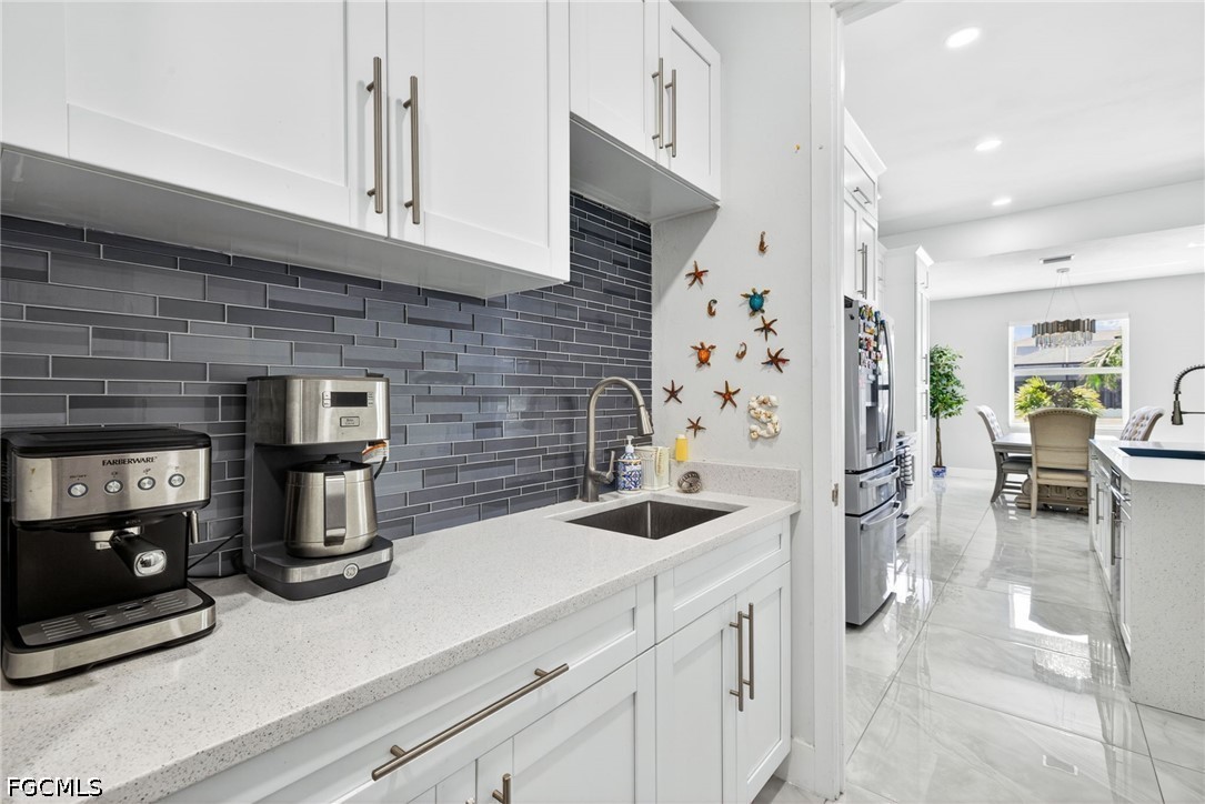 10 NW 35th AVE