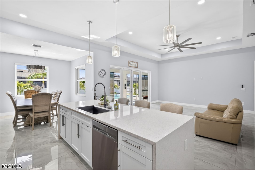 10 NW 35th AVE