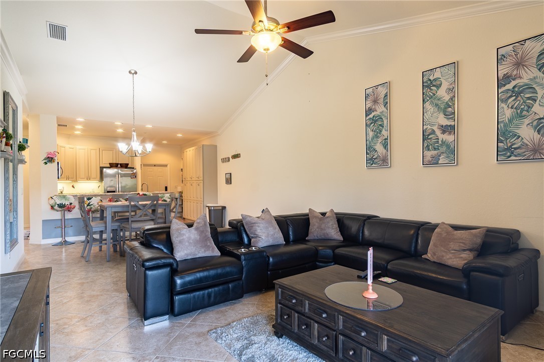 1102 Winding Pines CIR 206