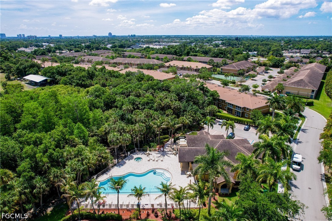 1102 Winding Pines CIR 206