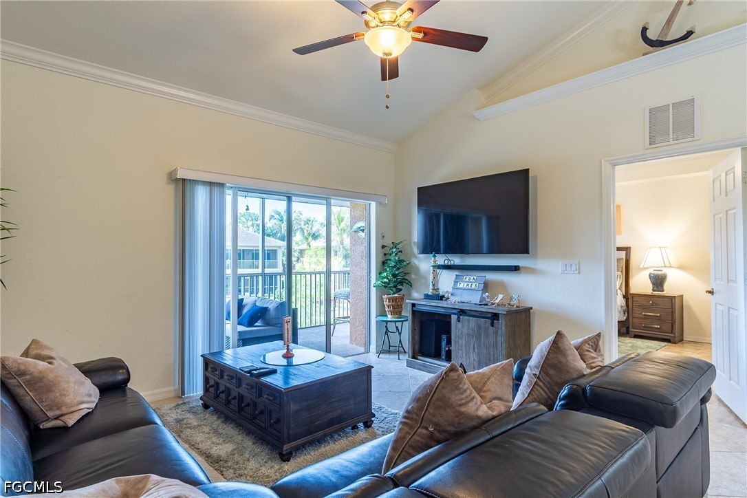 1102 Winding Pines CIR 206