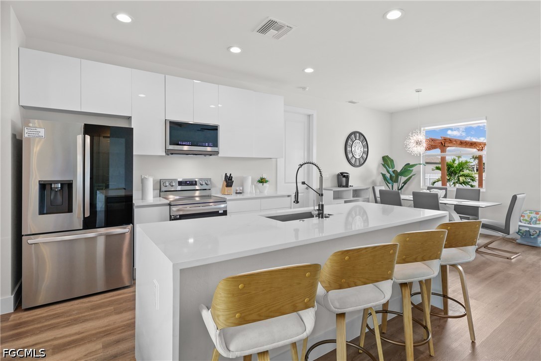 2016 NW 1st AVE