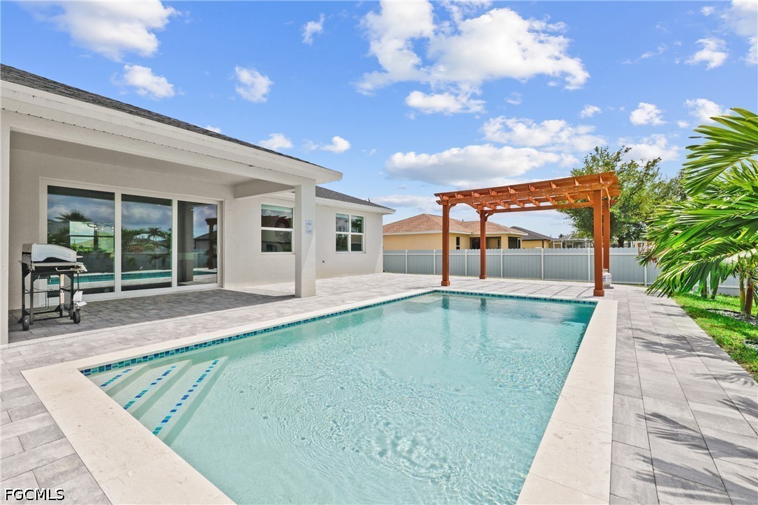 2016 NW 1st AVE