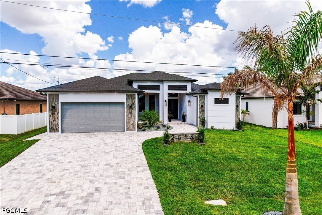 2513 SW 25th AVE