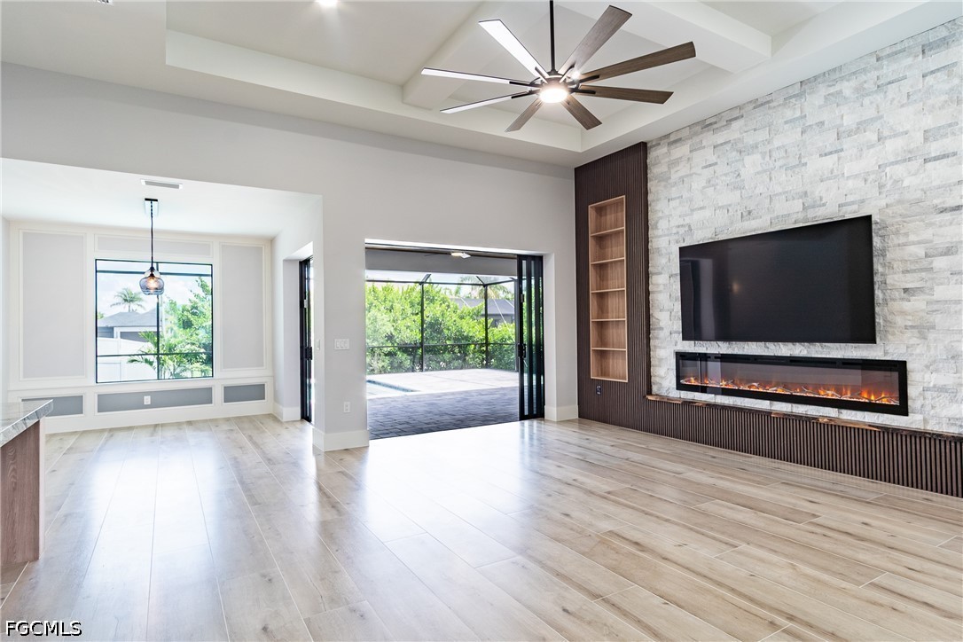 2513 SW 25th AVE