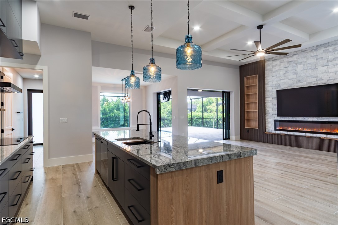 2513 SW 25th AVE