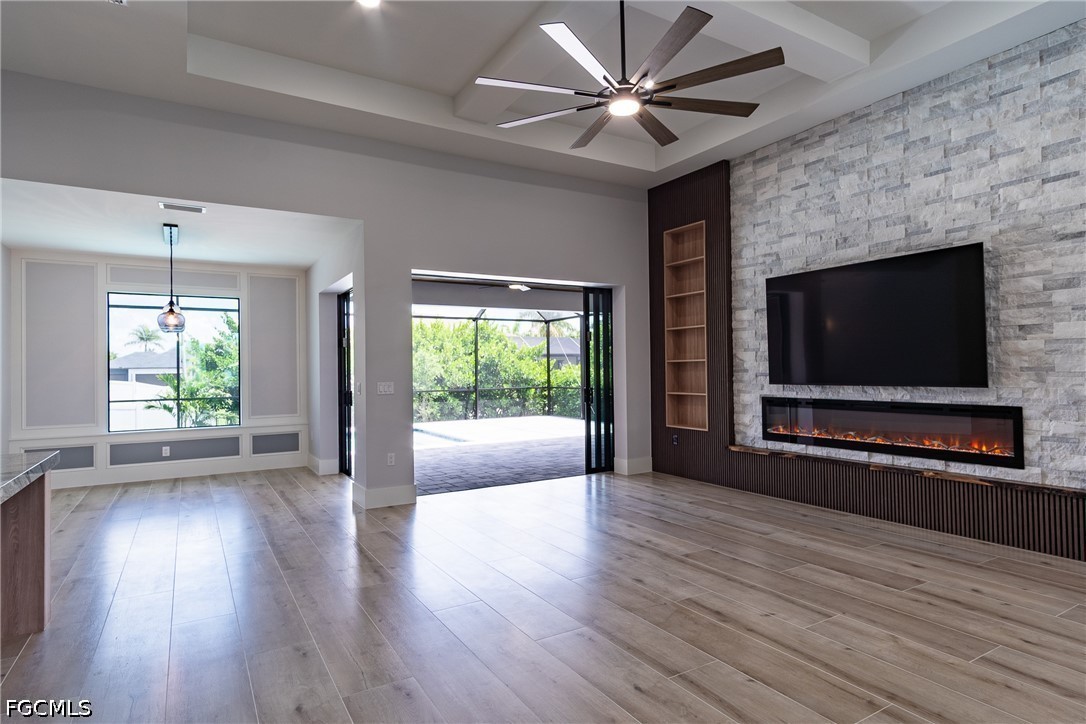 2513 SW 25th AVE