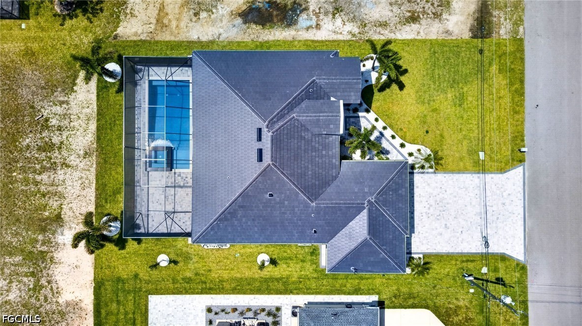 209 NW 35th PL