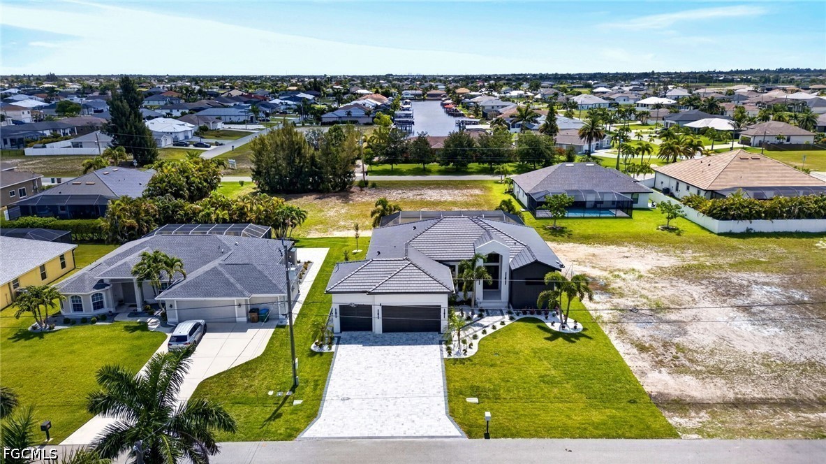 209 NW 35th PL