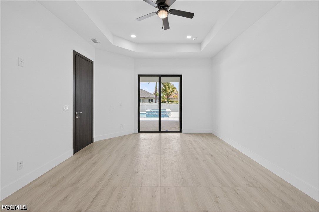 121 NW 35th PL