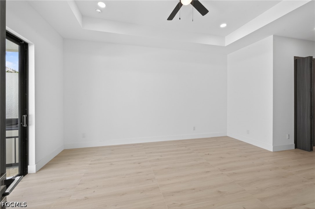 121 NW 35th PL