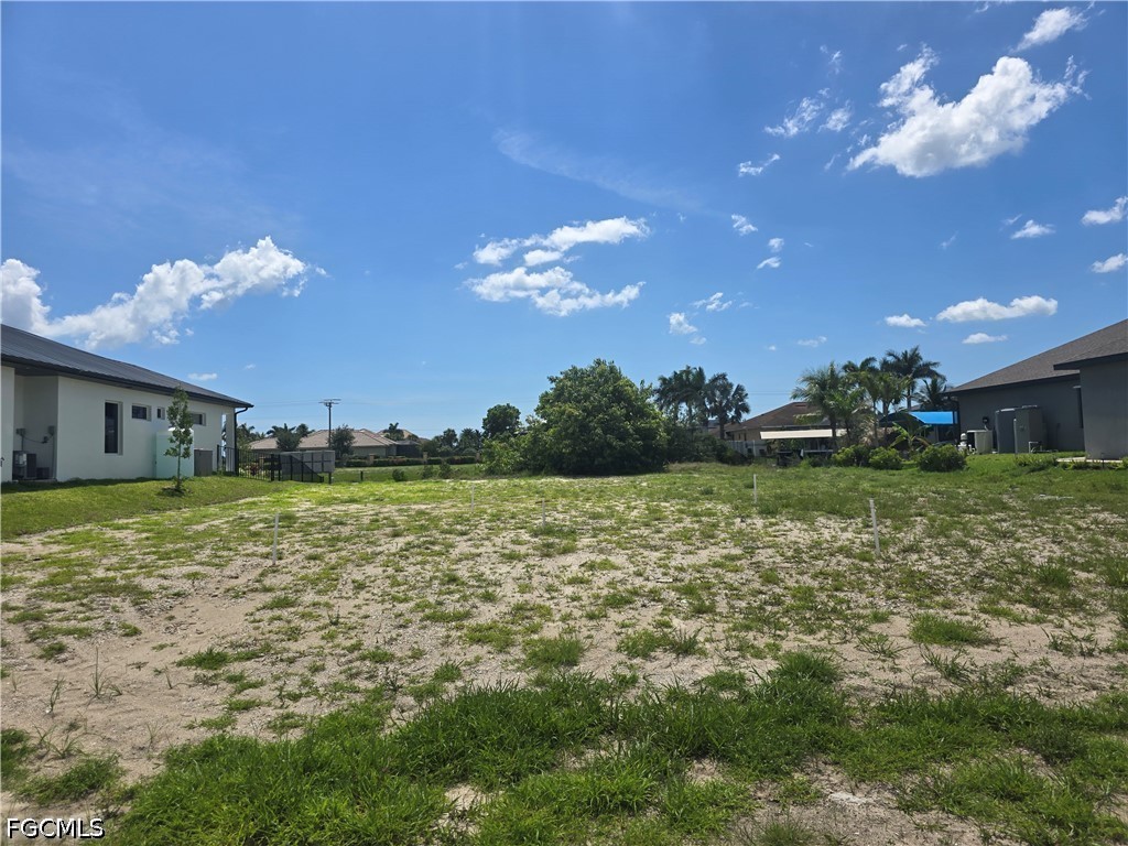 820 NW 39th AVE