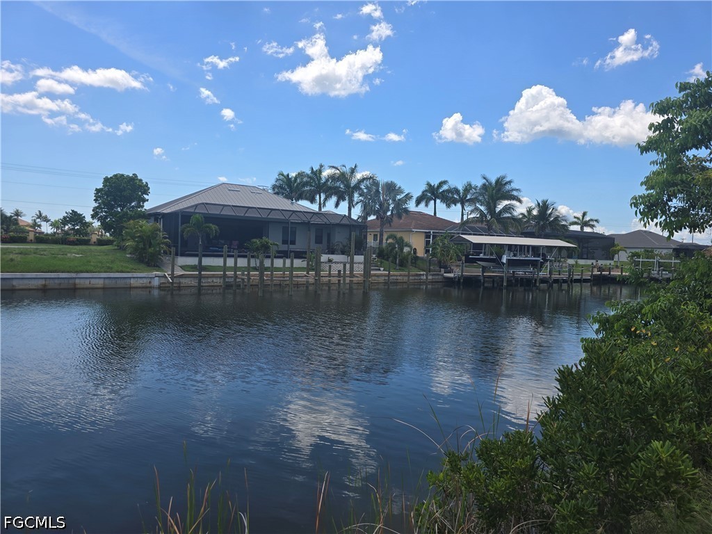 820 NW 39th AVE