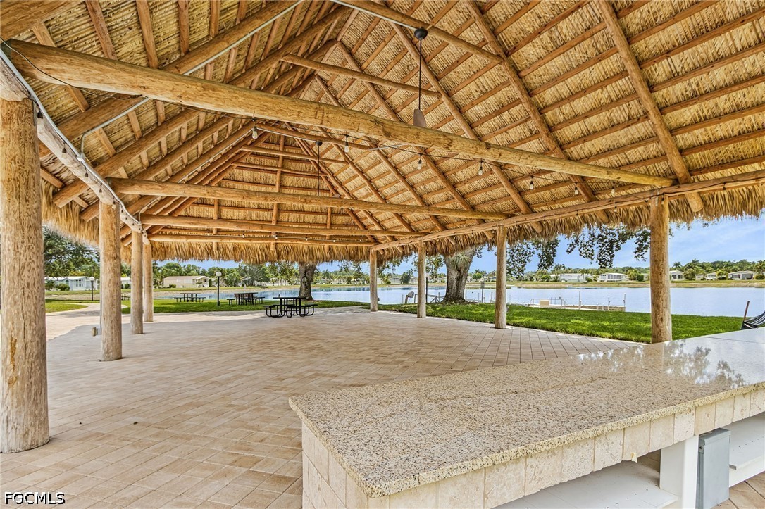 3066 Waterview PT