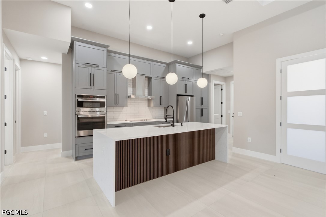 2306 SW 16th TER