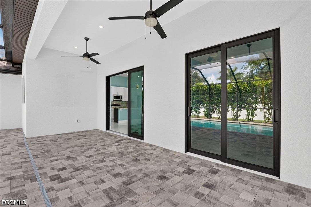 420 SW 29th AVE