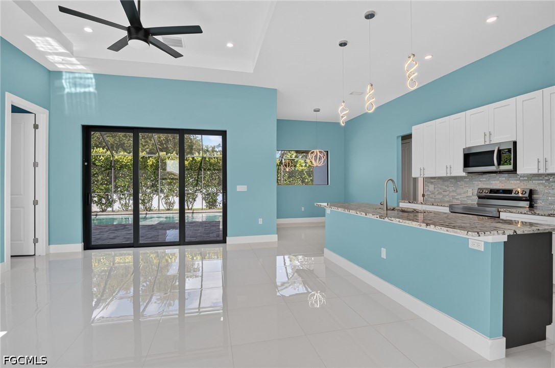 420 SW 29th AVE