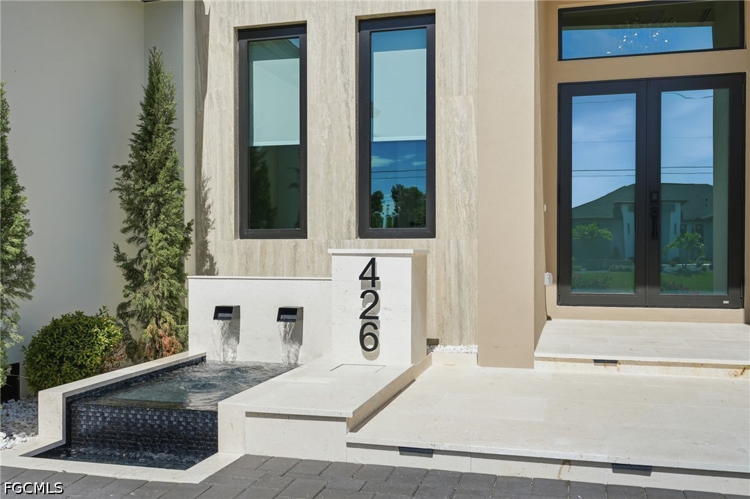 426 SW 31st AVE